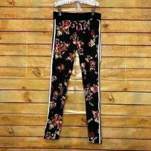Shosho Black Floral Print Joggers NWT Boutique Med
